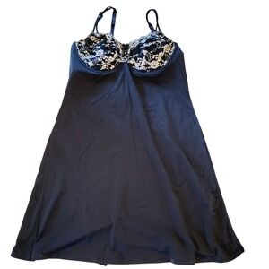Amoena 40B Black Full Slip‎ Lace Detail With Adjustable Straps NWT